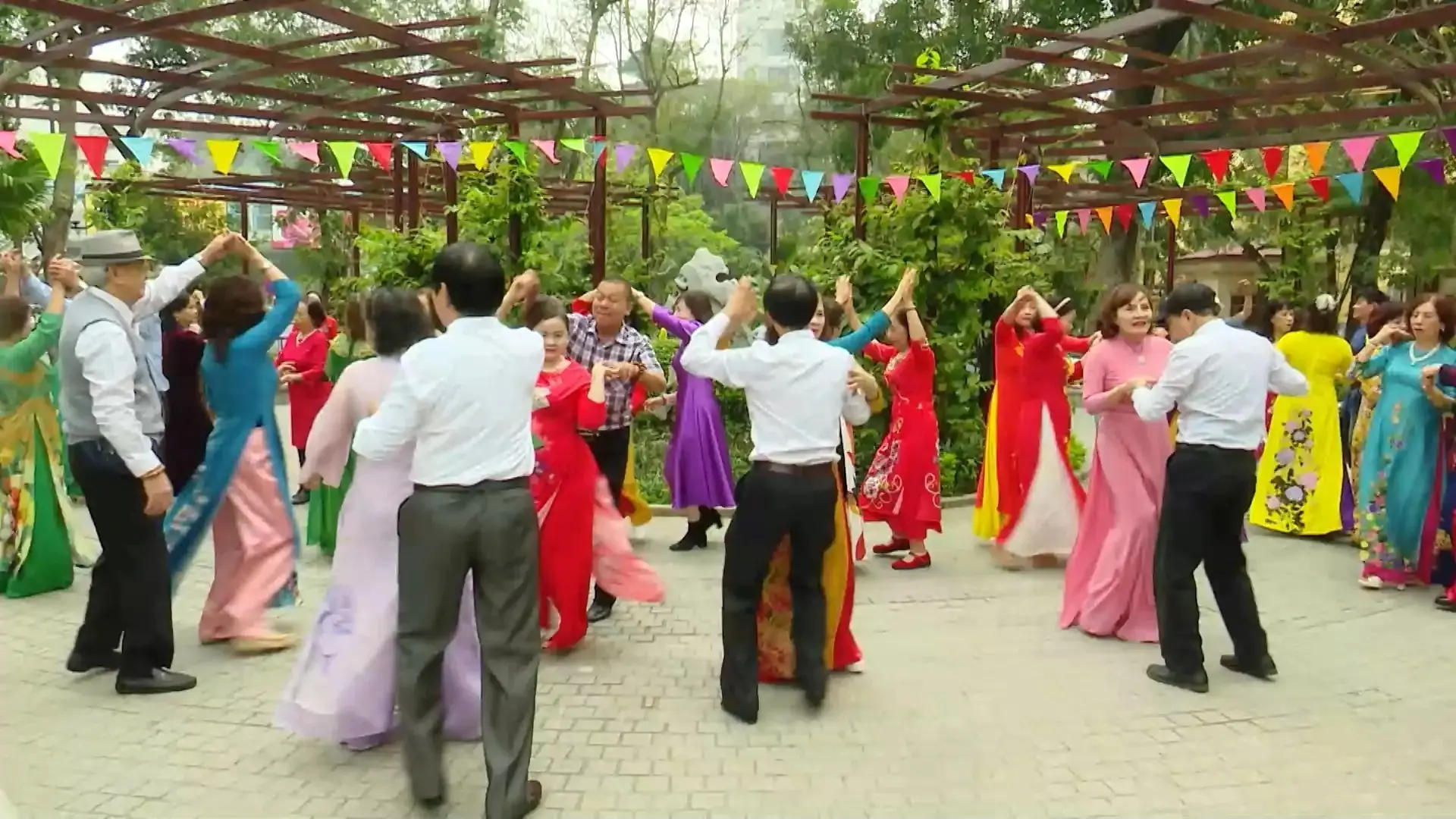 Chăm lo đời sống tinh thần cho người cao tuổi | Vì chất lượng dân số Thủ đô | 07/11/2025